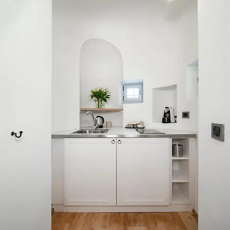 La Canonica Suite Apartments New Location Trento Exterior photo