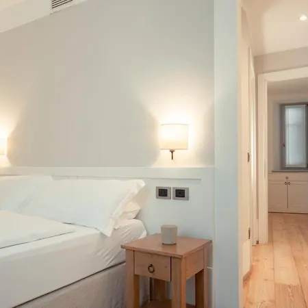 La Canonica Suite Apartments New Location Trento Exterior photo